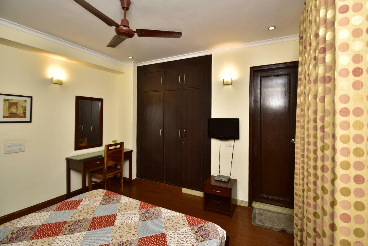 2Bhk Comfortable Furnished Serviced Apartments In Hauz Khas - Woodpecker Apartments Nova Deli Exterior foto