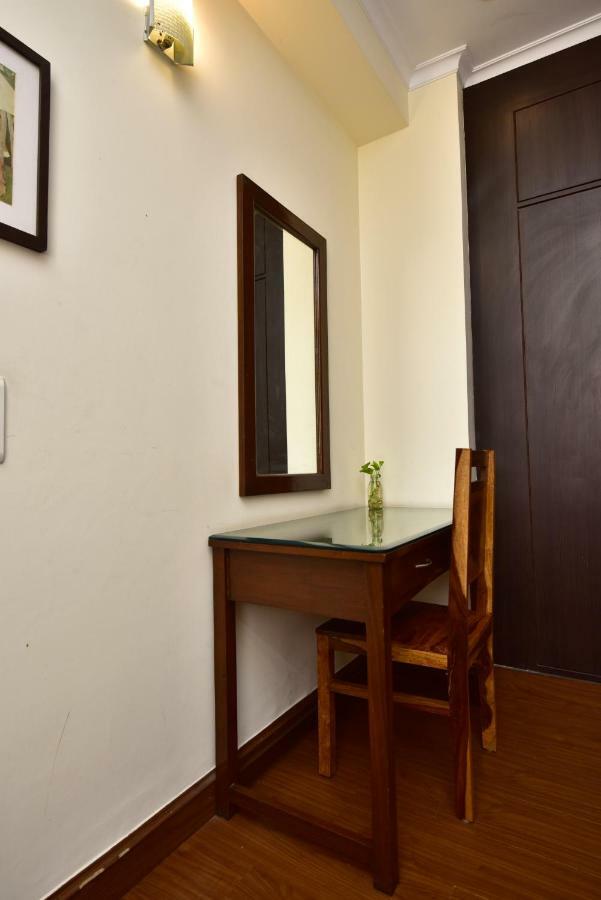 2Bhk Comfortable Furnished Serviced Apartments In Hauz Khas - Woodpecker Apartments Nova Deli Exterior foto